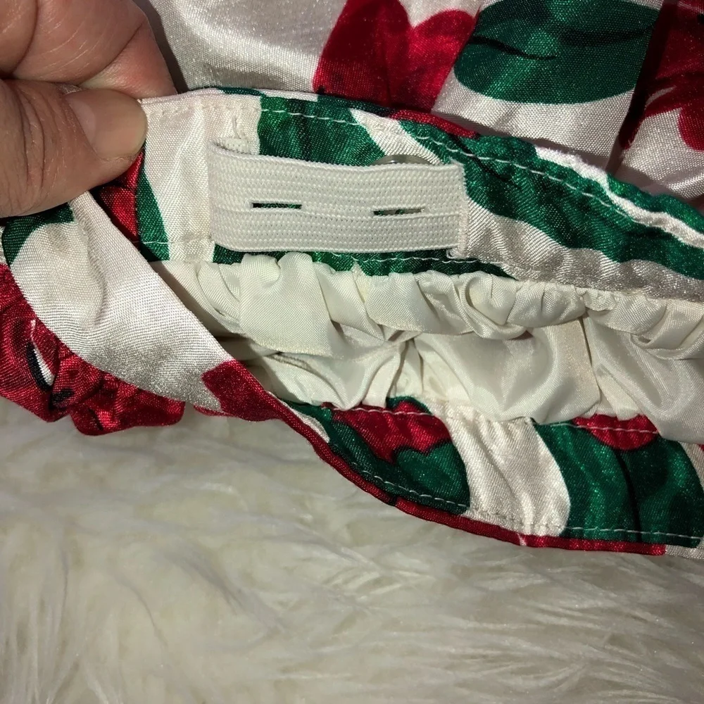 GYMBOREE White Red Flowers Print Party Skirt Sz 4